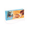 Tartelette aux gaufrettes Mischka kosolapij avec glaçage au cacao